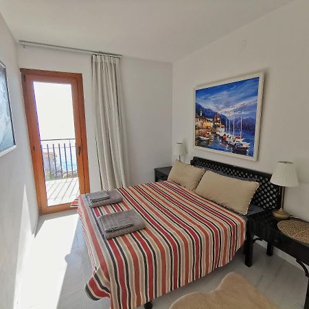Spacious Seafront Apartment ปลาตจาดาโร ภายนอก รูปภาพ